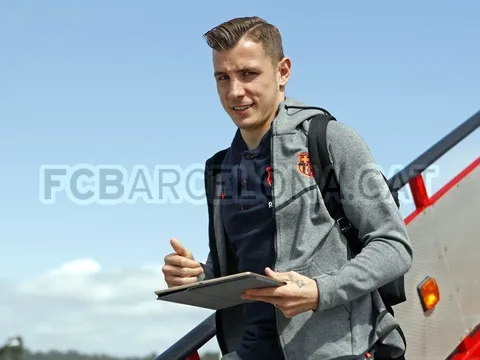 Tái ngộ Joe Hart, Man City nã luôn 3 bàn vào lưới cựu thủ quân
