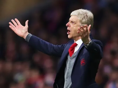 HLV Wenger nói gì sau thất bại trước Atletico Madrid?