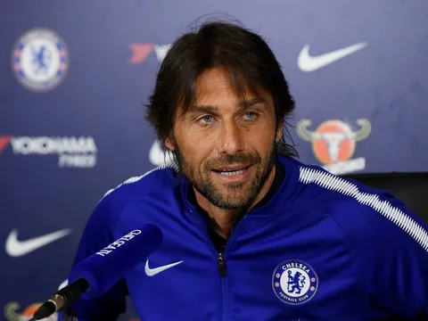 99% mất vé dự Champions League, CĐV Chelsea thay nhau chỉ trích Conte