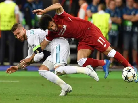 Người Ai Cập gọi Sergio Ramos là... "động vật"