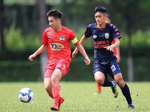 Lượt đi vòng loại U17 Quốc gia 2018: CAND, SHB Đà Nẵng bị bám đuổi quyết liệt