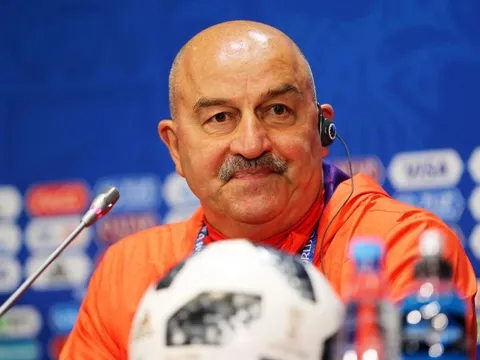 Các HLV ở World Cup đều quá khiêm tốn