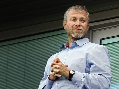 SỐC! Abramovich rút 1 tỉ bảng khỏi kế hoạch xây SVĐ Chelsea để 'trả đũa' chính quyền Anh