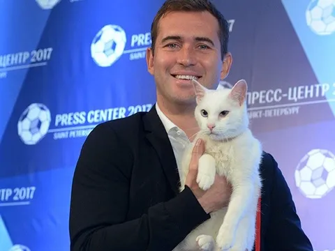 Mèo Achilles dự đoán trận mở màn World Cup 2018