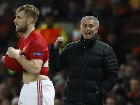 5 siêu sao từng "lụi tàn" dưới bàn tay Mourinho