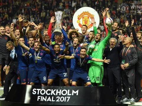 Ajax 0-2 Man United: Chào Champions League, Quỷ đỏ đã trở lại!