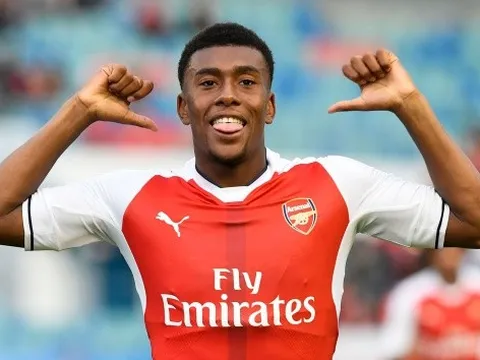 NHM van xin Arsenal bán 'con cưng' một thời của Wenger