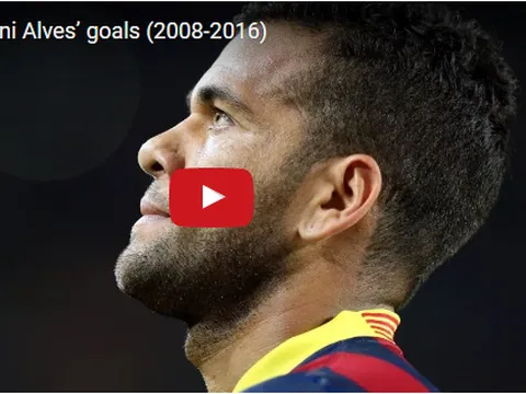 Alves từng rất 'bá đạo' trong màu áo Barcelona