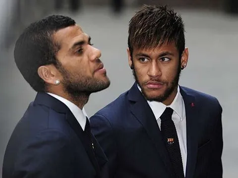 Alves 'vô can' trong vụ lôi kéo Neymar đến PSG