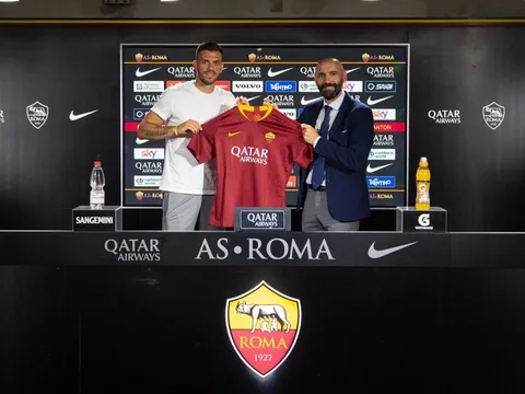 CHÍNH THỨC: Roma cùng lúc đón 2 bản hợp đồng chất lượng