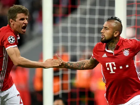 Ancelotti đổ lỗi cho may mắn, tự tin Bayern sẽ lội ngược dòng