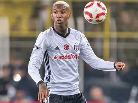 Anderson Talisca đáp lời Man Utd
