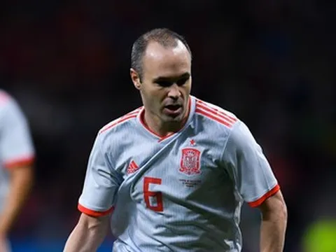Andres Iniesta xuất sắc nhất trận gặp Đức
