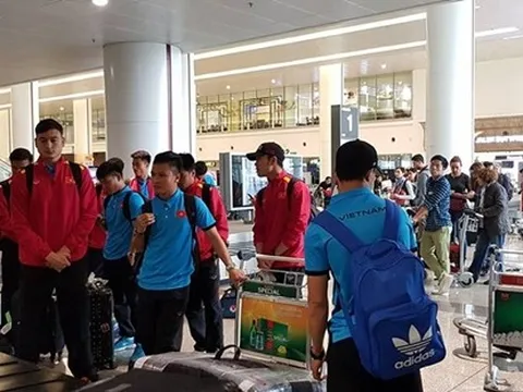 Vừa về nước, các tuyển thủ lập tức quay trở lại CLB