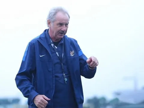 HLV Alfred Riedl tin ĐT Việt Nam sẽ vào chung kết AFF Cup