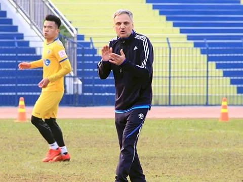 Thua sốc trước "ngựa ô" V-League, FLC Thanh Hóa trảm tướng?