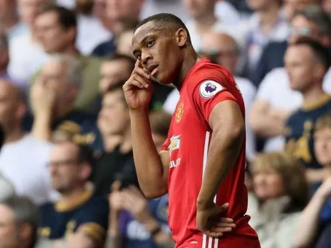 Anthony Martial được khuyên ở lại MU