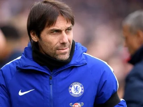 Conte từ chối Real Madrid, nhưng Chelsea không từ bỏ vụ Sarri