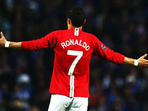 Áo số 7 Man United bỏ trống, cầu thủ nào đủ khả năng để mặc?