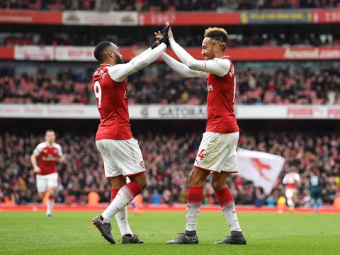 Arsenal chấm dứt 9 trận đau khổ sau khi không ghi bàn ở hiệp 1