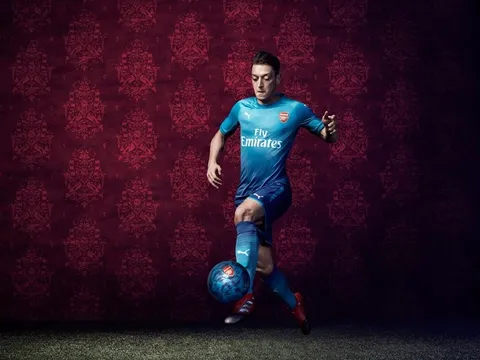Arsenal công bố áo đấu sân khách, lấy cảm hứng từ... thế kỷ trước
