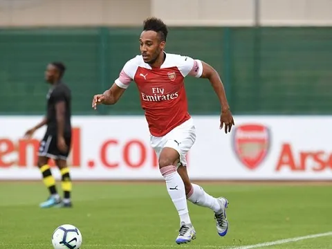 Arsenal lại hủy diệt đối thủ 9-0 trong ngày ra mắt của tân binh