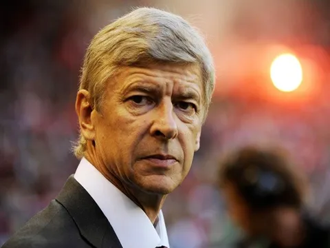Vừa chia tay Arsenal, Wenger than thở về nghề HLV