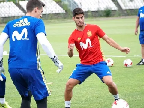 Asensio lém lĩnh trên sân tập U21 Tây Ban Nha