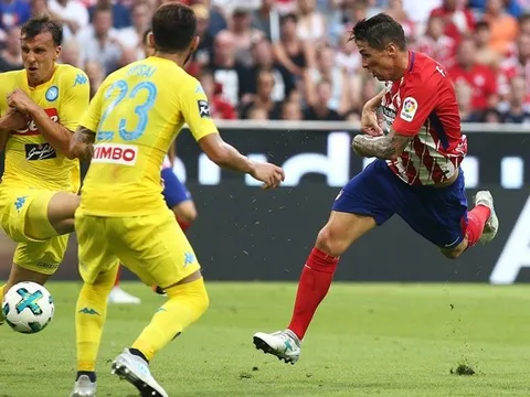 Atletico Madrid 2-1 Napoli: Vinh danh Torres "idol"