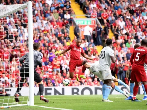 Bài học từ Man Utd, Liverpool sẽ không thể vô địch?