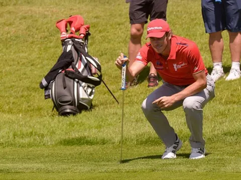 Bale vào vai golf thủ đi vận động từ thiện