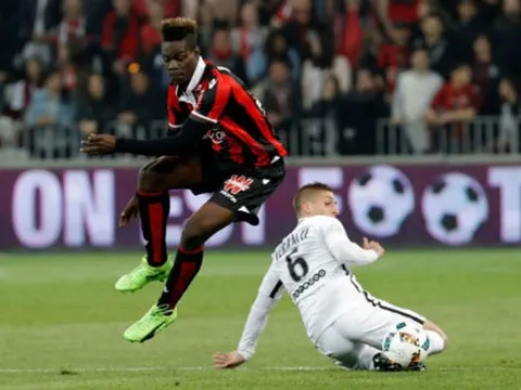 Balotelli lập siêu phẩm, Nice hạ gục PSG trong trận cầu siêu bạo lực