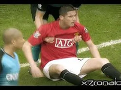 Bạn có nhớ Quỷ Đỏ từng có một thần tài tên Federico Macheda