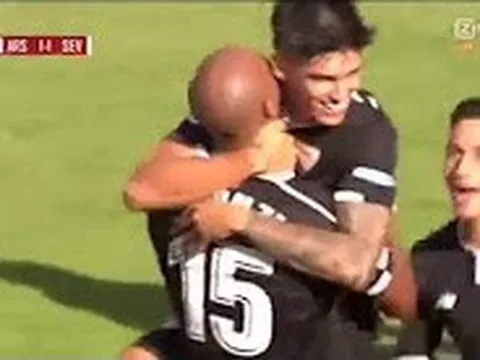 Bàn thắng tuyệt đẹp của N'Zonzi vào lưới Arsenal