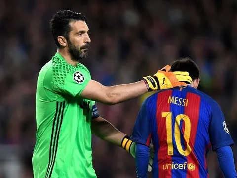 Barca bị loại khỏi Champions League, Pique vẫn nói cứng