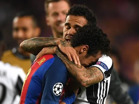 Barca bị loại, Neymar khóc nức nở