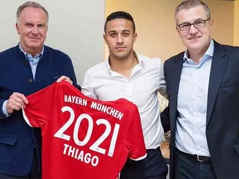 Barca hết hy vọng mua lại 'Xavi đệ nhị'