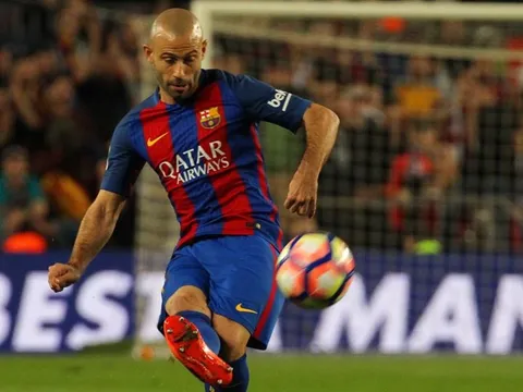 Barca xác nhận trụ cột chấn thương chưa hẹn ngày trở lại