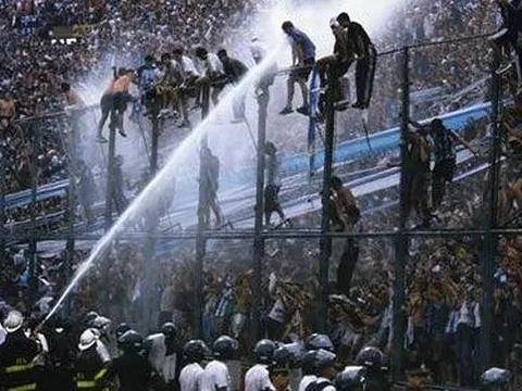 Nóng: Fan cuồng Argentina bị cấm cửa xem World Cup 2018!