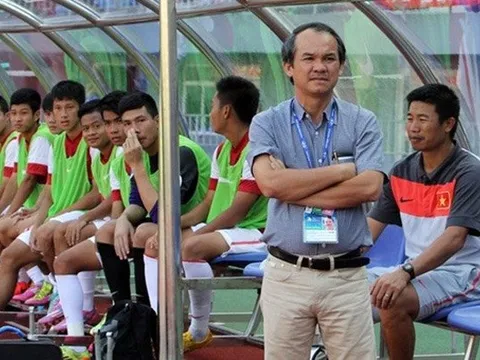 Bầu Đức "nặng vía" theo tuyển đá SEA Games: Ai cũng lo