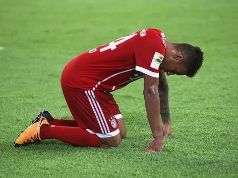 Bayern Munich 0-4 AC Milan: Thảm họa!