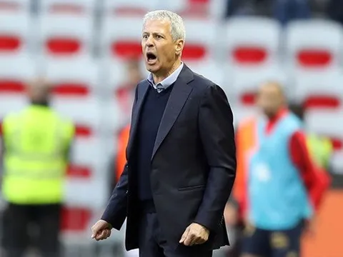 HLV Lucien Favre đã thay đổi Dortmund như thế nào?