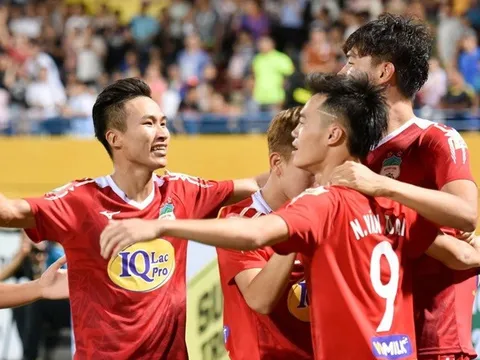 Bầu Đức: Bắt nạt HAGL giờ khó chứ không dễ đâu