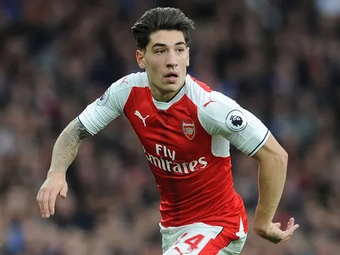 Bellerin "nổi loạn", đòi trở lại Barcelona
