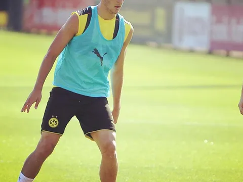 Benitez có tân binh chất lượng từ Dortmund