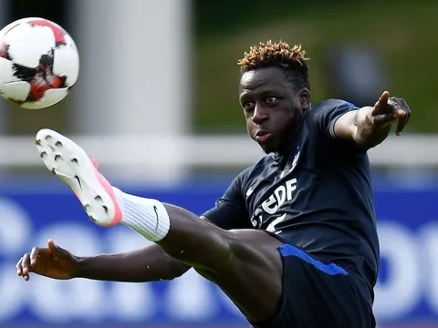 Benjamin Mendy: Trên con đường trở thành số 1