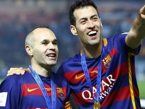 Bị loại cay đắng, Man City phá két mua siêu tiền vệ Barca