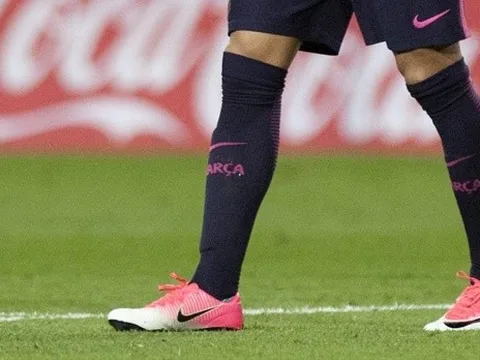 Bí mật về đôi giày gây rắc rối cho Neymar