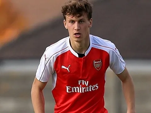 Bielik - Tài năng trẻ của Arsenal