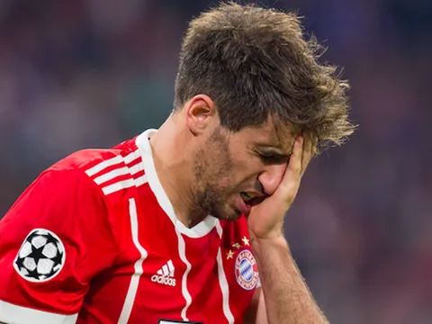 Tin xấu cho Bayern, trụ cột chấn thương ngay trong hiệp một trước Juventus